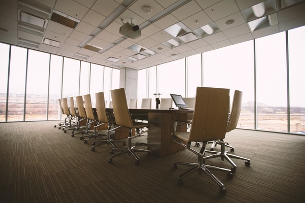 chair_conference_room_contemporary_empty_floor_600564